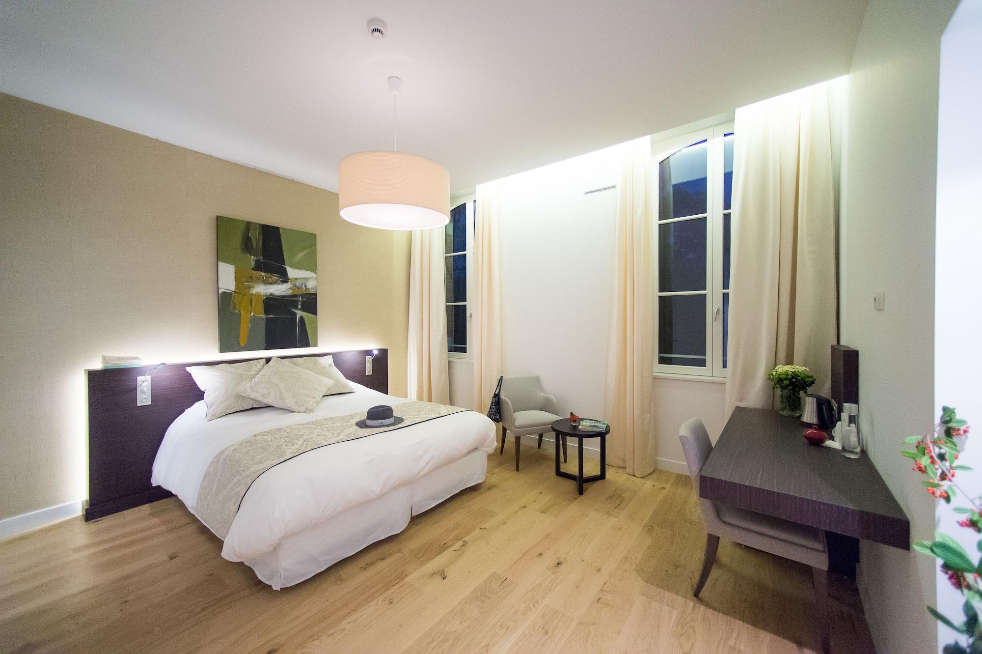 เลอ โดแมน เดอ มงฌัว บีดับเบิลยู พรีเมียร์ คอลเลคชั่น Hotel รามงวิลล์-แซ็ง-ตาญ ภายนอก รูปภาพ